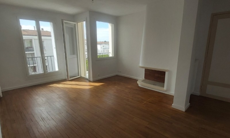APPARTEMENT T3 A LOUER A L'ANNEE